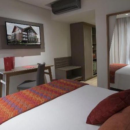 Hotel Laghetto Stilo Centro グラマド エクステリア 写真 A room at the hotel