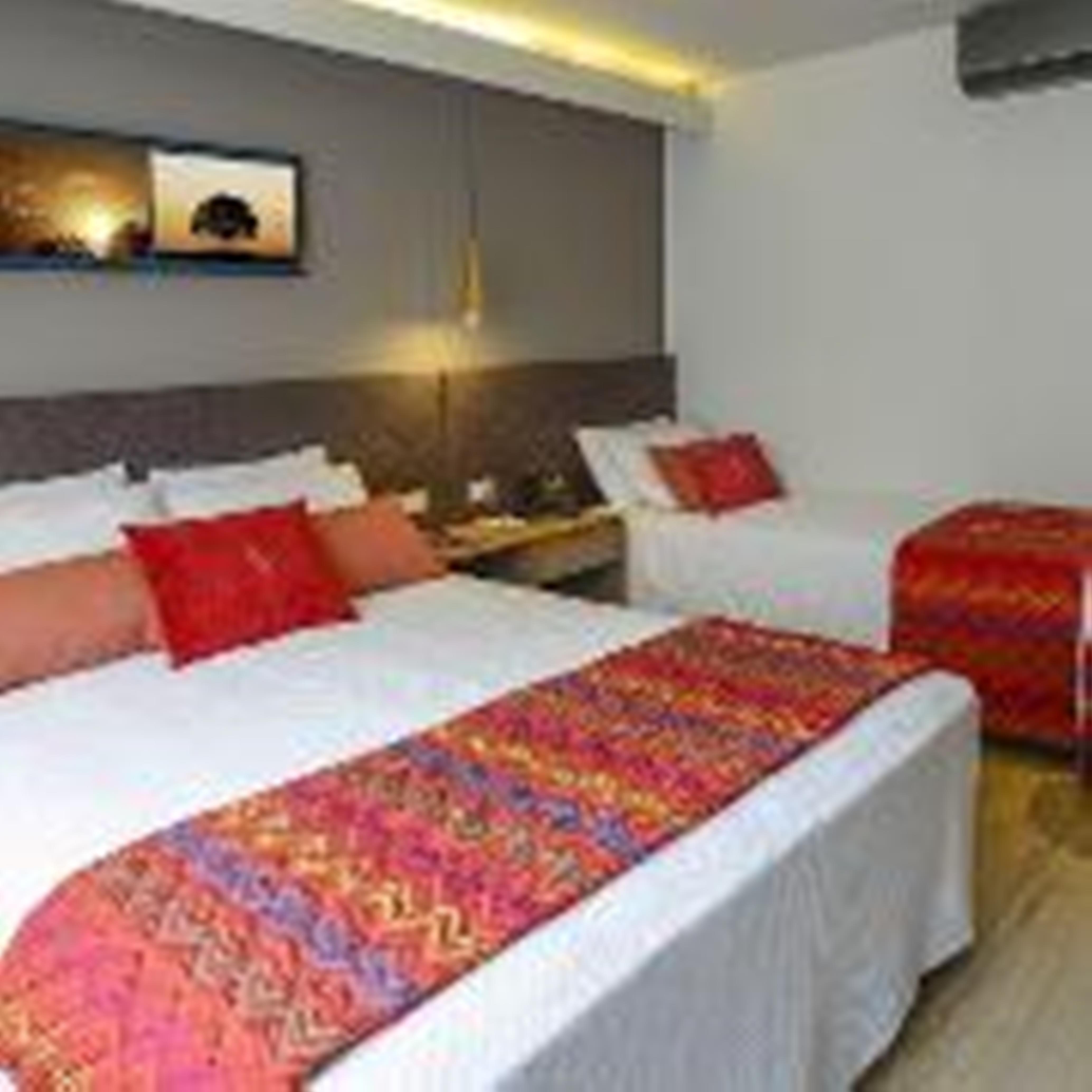Hotel Laghetto Stilo Centro グラマド エクステリア 写真 A bed runner