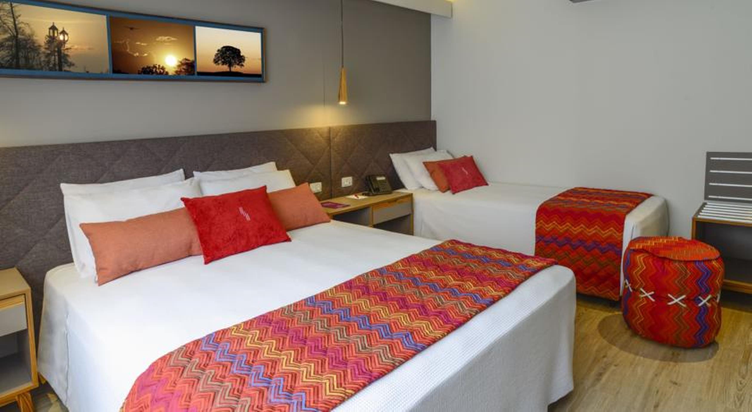 Hotel Laghetto Stilo Centro グラマド エクステリア 写真 Family room