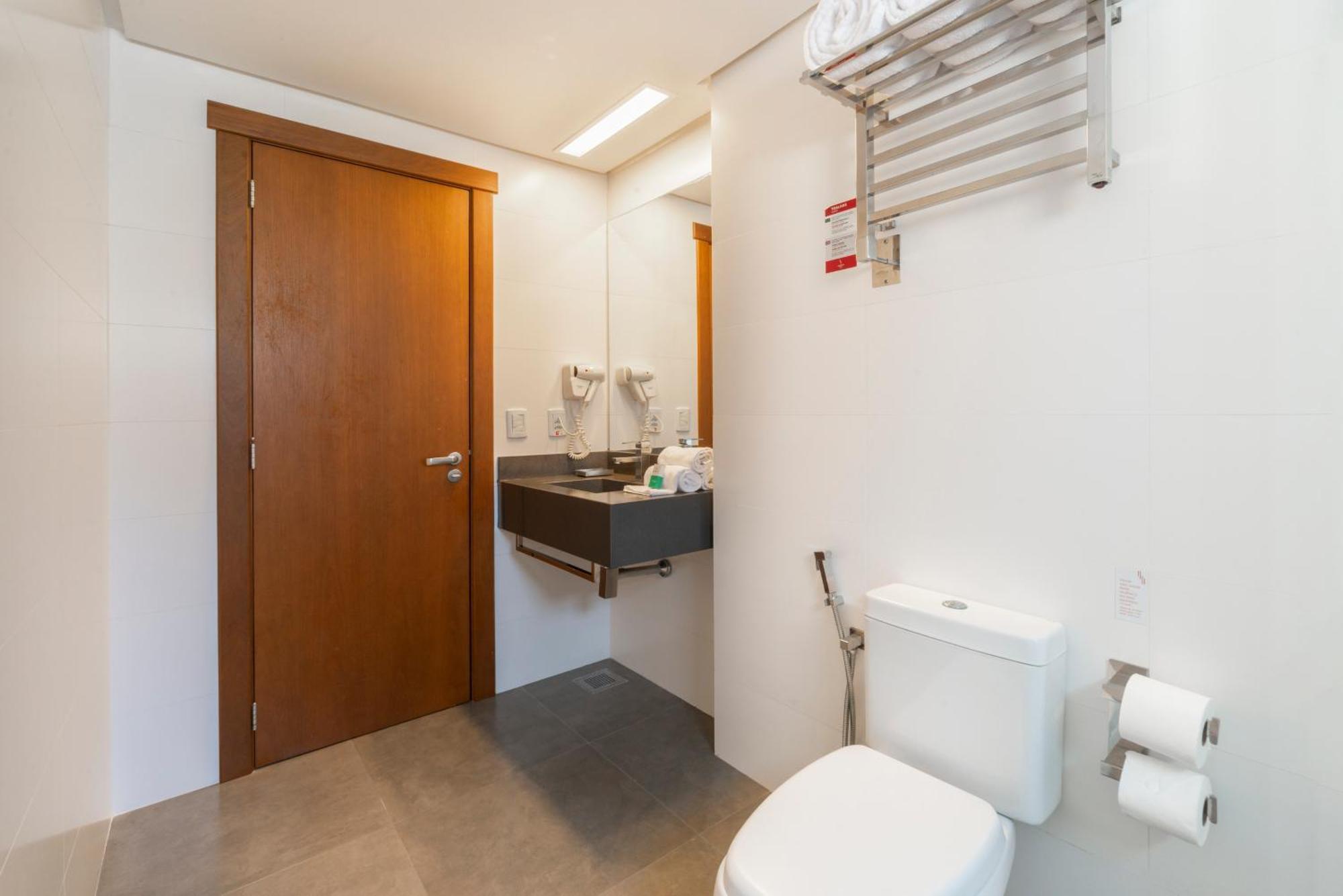 Hotel Laghetto Stilo Centro グラマド エクステリア 写真 Bathroom