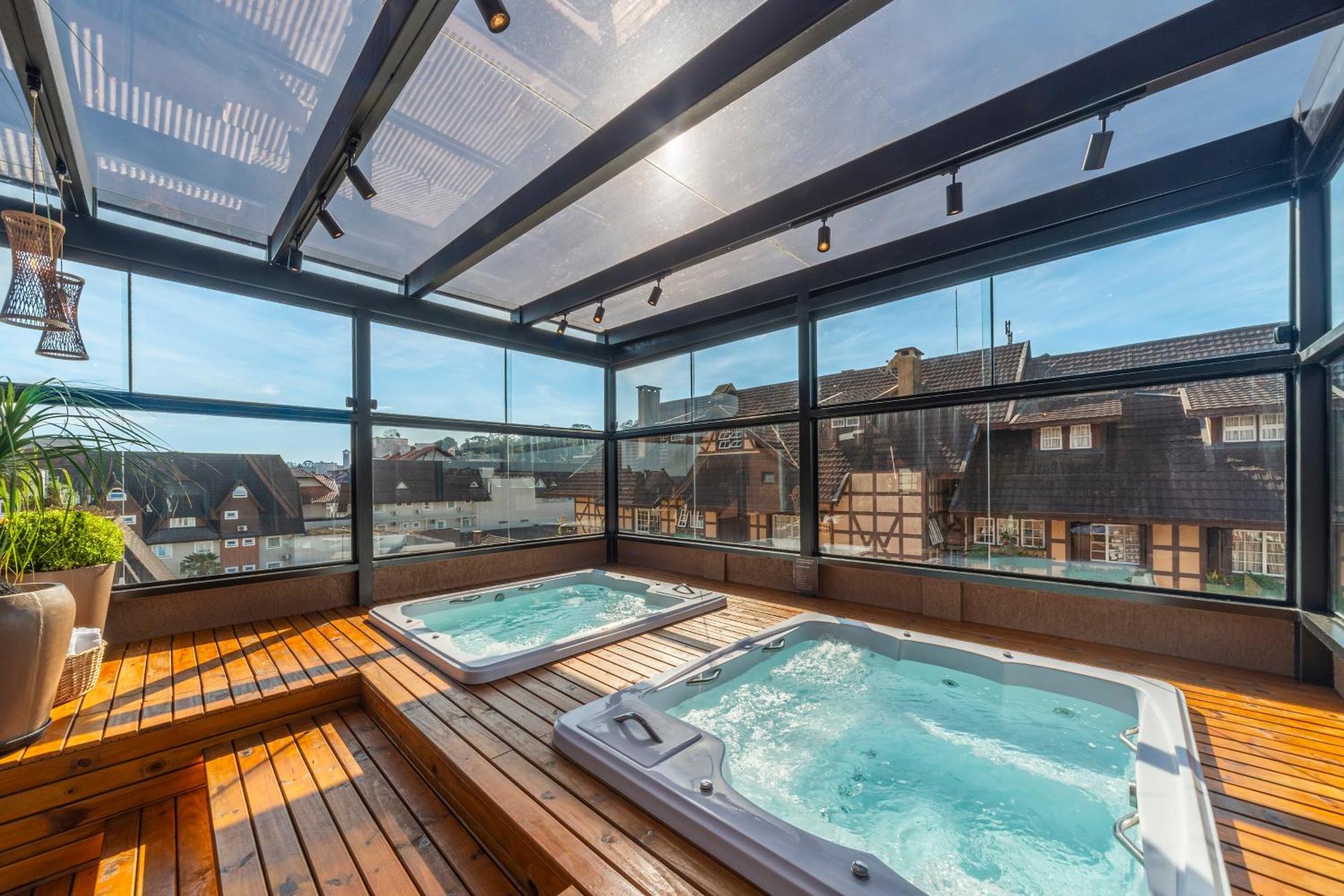 Hotel Laghetto Stilo Centro グラマド エクステリア 写真 Rooftop spa