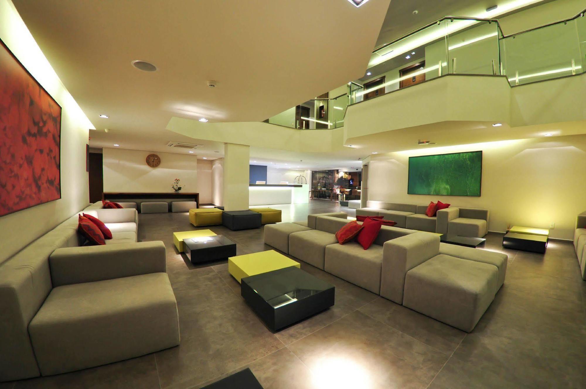 Hotel Laghetto Stilo Centro グラマド エクステリア 写真 The lobby of the hotel